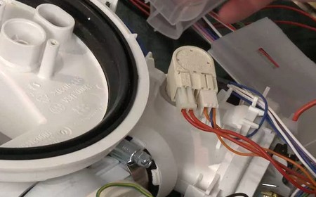 Посудомоечная машина не греет воду