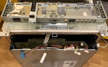 Замена платы посудомоечной машины