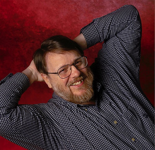 Istoria e-mail Ray Tomlinson