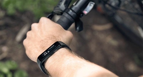 Microsoft Band (3) Microsoft Band (3)