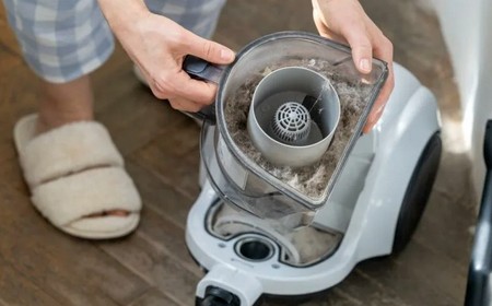 Пылесос греется