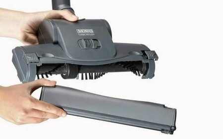 У пылесоса не крутится щетка