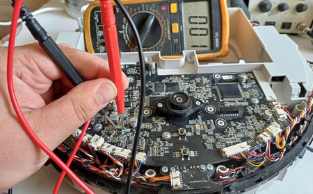 Ремонт платы робота-пылесоса