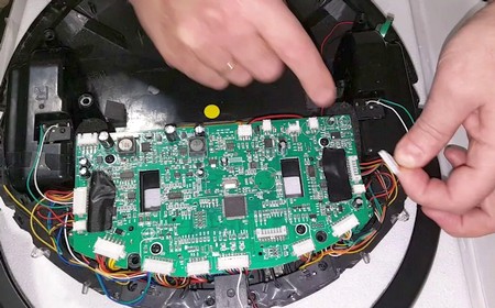 Ремонт робота-пылесоса Neatsvor