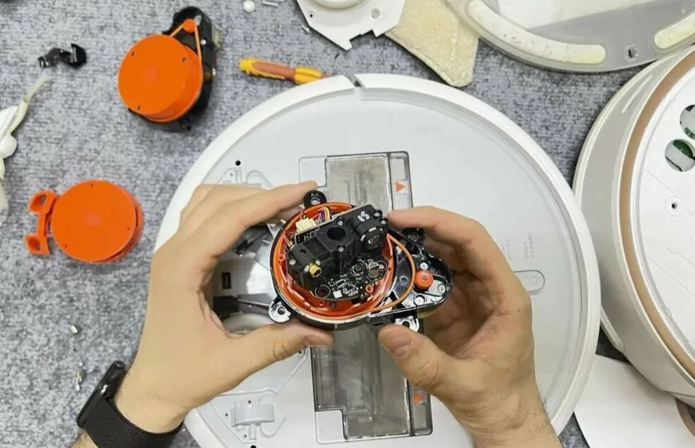 Ремонт робота-пылесоса Xiaomi