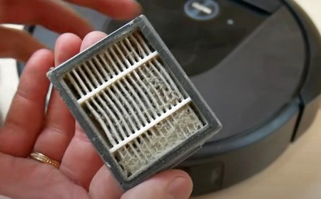 Робот-пылесос не всасывает