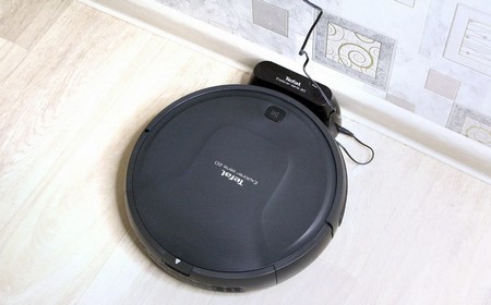 Робот-пылесос пищит