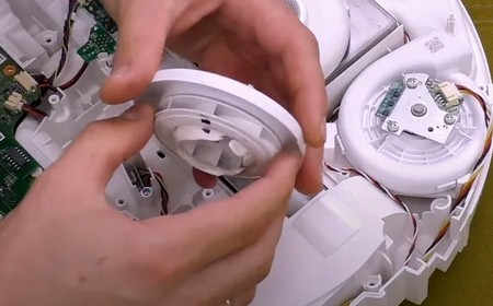 Ошибка вентилятора робота-пылесоса