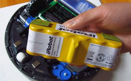 Замена аккумулятора робота-пылесоса